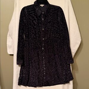 JODIFL Black Textured Long Sleeve Dress